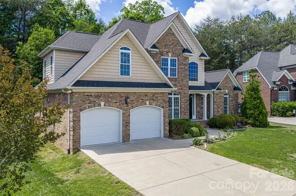 4012 Saint Andrews CT, Cramerton, NC 28032