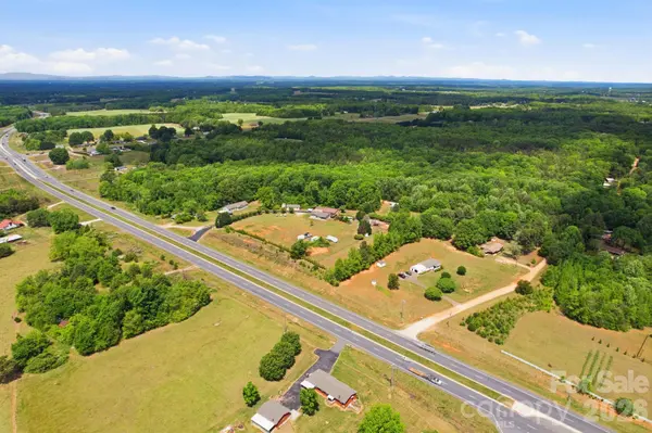 3125 Winfield DR, Maiden, NC 28650