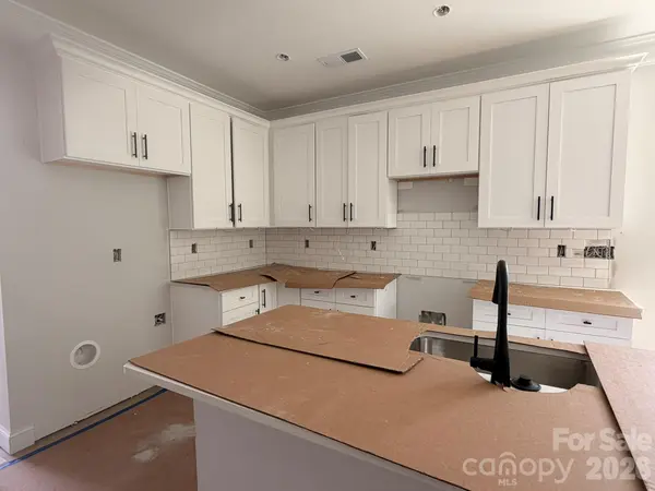 4376 Black CT, Harrisburg, NC 28075