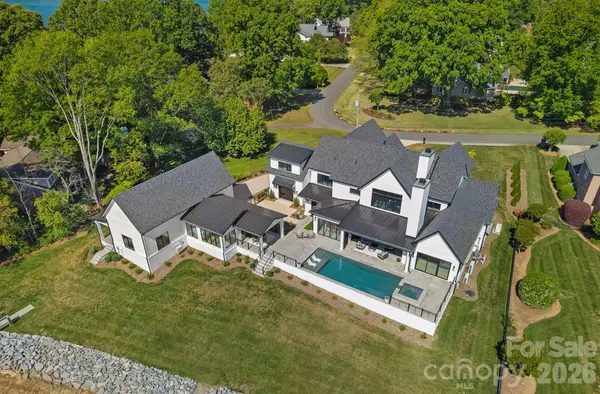 16906 Lake Shore DR, Cornelius, NC 28031