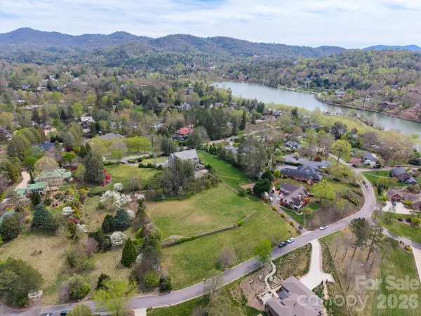 99999 Pine Acre BLVD #4, Asheville, NC 28804