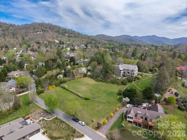 99999 Pine Acre BLVD #4, Asheville, NC 28804