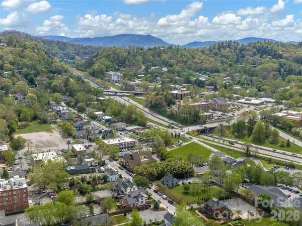 9999 Clayton ST, Asheville, NC 28801