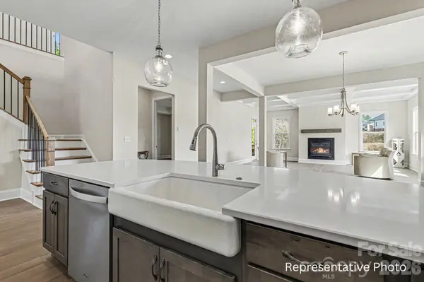 20392 Queens ST, Cornelius, NC 28031