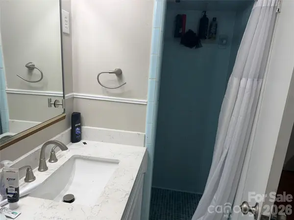 277 & 275 Hilltop ST, Hudson, NC 28638