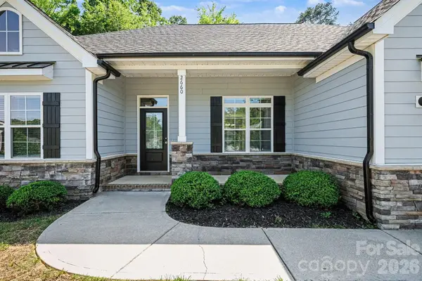 2660 NW Poplar Cove DR NW, Concord, NC 28027