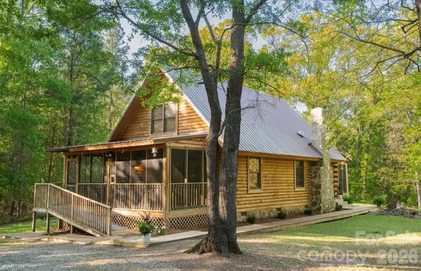 57 Club LN, Winnsboro, SC 29180