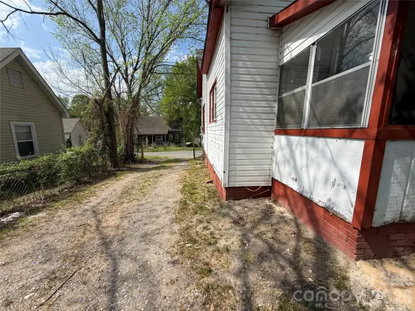 965 13th ST, Lancaster, SC 29720