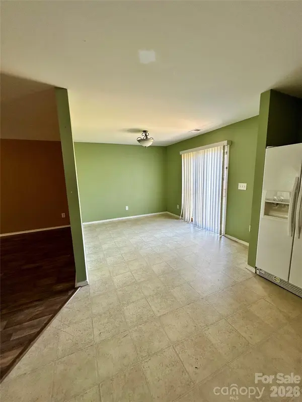4722 Mortonhall RD, Charlotte, NC 28215