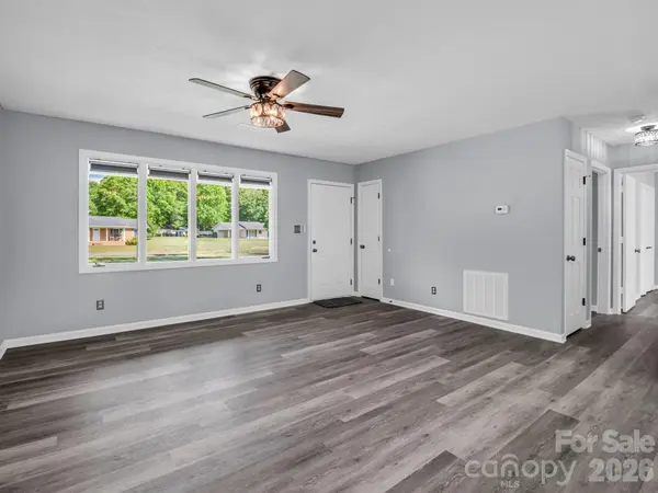 702 Billys DR, Shelby, NC 28152