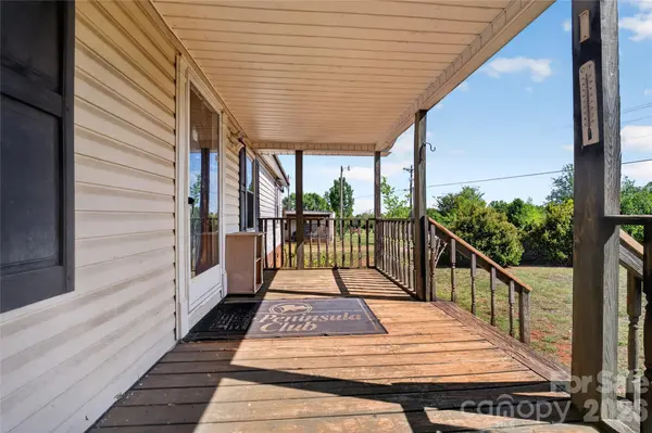 7855 Roger Hill RD, Connelly Springs, NC 28612