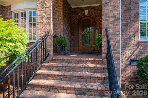 110 Elizabeth CT, Mount Holly, NC 28120