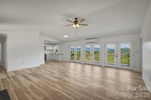 822 Windy Mountain RD, Deep Gap, NC 28618