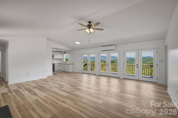 822 Windy Mountain RD, Deep Gap, NC 28618