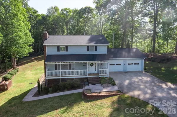 295 Cobblestone DR, Marion, NC 28752