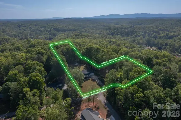 295 Cobblestone DR, Marion, NC 28752