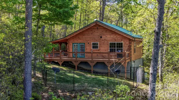 20 Laurel Cottage LN, Black Mountain, NC 28711