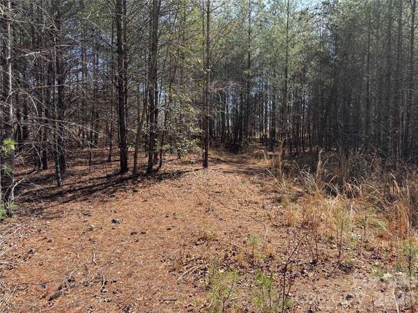 2042 Shadow Ridge TRL #G41, Lenoir, NC 28645