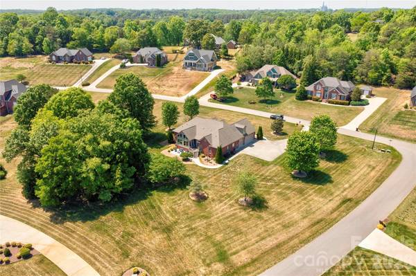 207 Cross Creek DR, Cherryville, NC 28021