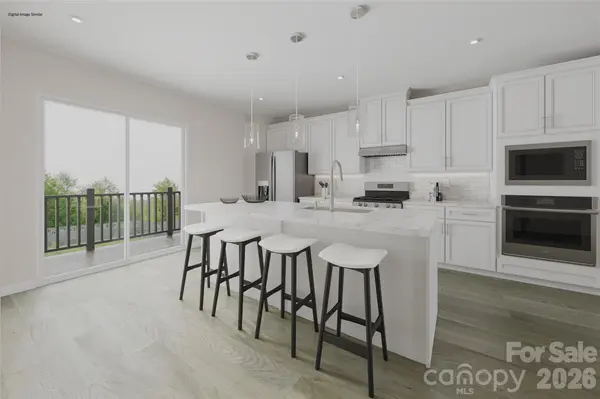 8021 Steele Valley RD, Charlotte, NC 28278