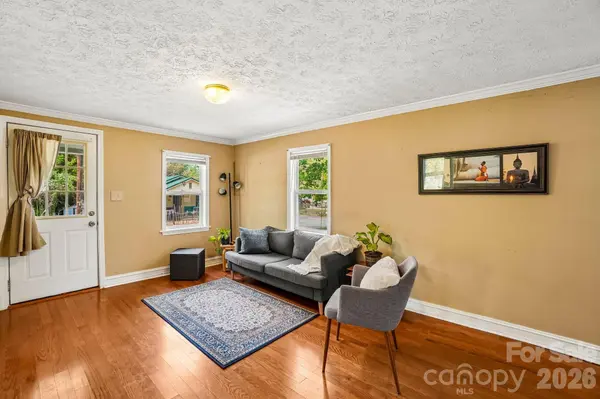 235 Gull AVE #431, East Flat Rock, NC 28726