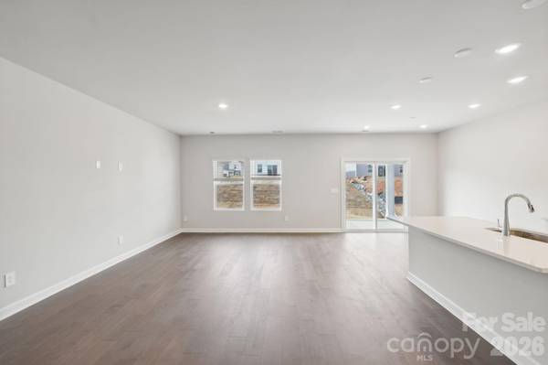 2453 Chartwell ST, Stanley, NC 28164