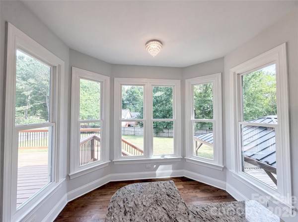 2496 Lake Shore RD S, Denver, NC 28037