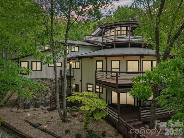 295 Dills RD, Bryson City, NC 28713