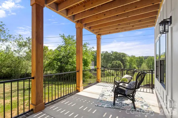 4762 Lazy LN, Denver, NC 28037