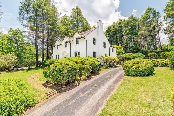 88 Bear Creek RD, Asheville, NC 28806