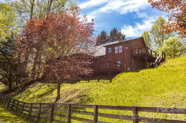 440 Huskey RD, Bryson City, NC 28713
