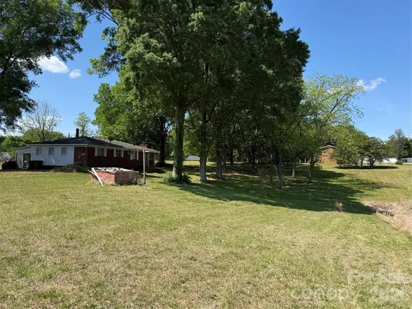 4221 Davidson HWY, Concord, NC 28027
