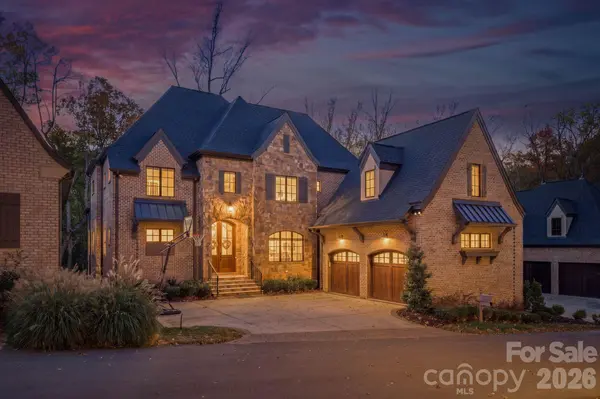 6010 Old Providence LN, Charlotte, NC 28226