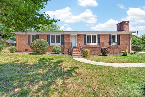 204 Harrelson RD, Cherryville, NC 28021
