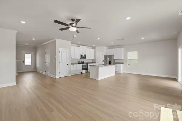 810 Willow Estates DR, Shelby, NC 28150