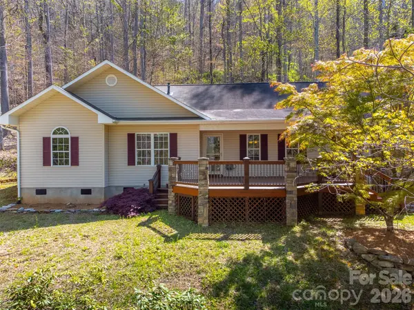 605 Toy Cove RD, Sylva, NC 28779