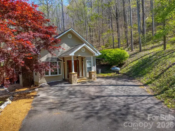 605 Toy Cove RD, Sylva, NC 28779