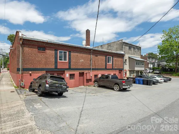 76 E Main ST, Brevard, NC 28712