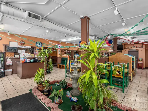 76 E Main ST, Brevard, NC 28712