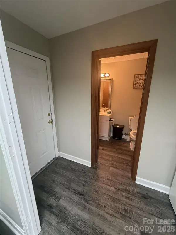 1814 N Aspen ST, Lincolnton, NC 28092