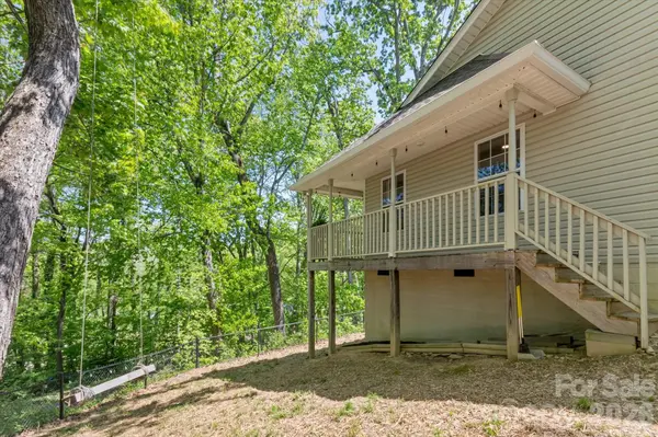 12 Hutchinson Woods, Fletcher, NC 28732