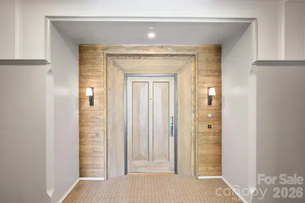 1170 Queens RD, Charlotte, NC 28207