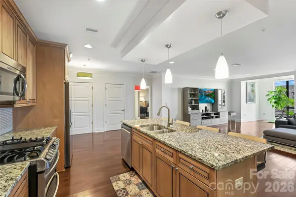 222 S Caldwell ST #1501, Charlotte, NC 28202
