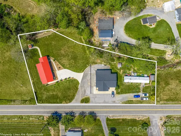 5881 US 23 HWY, Mars Hill, NC 28754