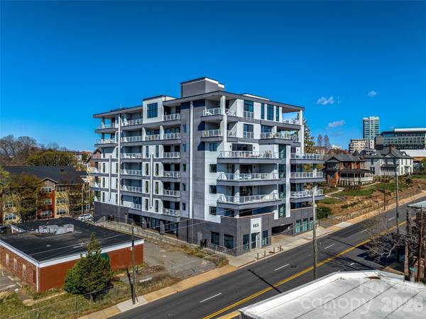 145 Biltmore AVE #602, Asheville, NC 28801
