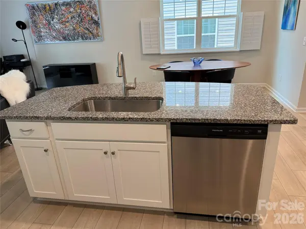 13057 Cottage Crest LN, Charlotte, NC 28273