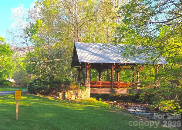 50 Turtle Rock LN #6, Waynesville, NC 28785