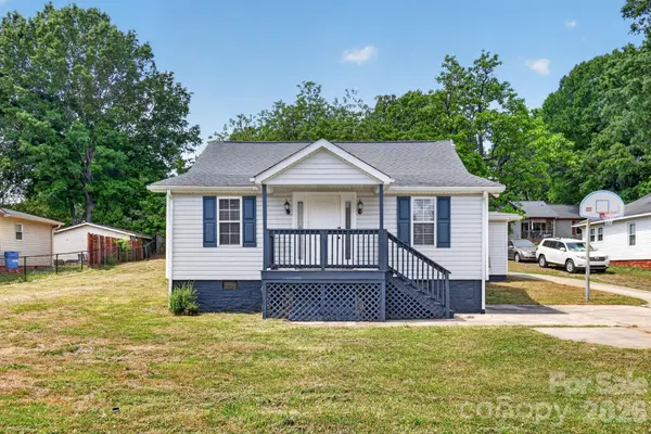 62 Roberta RD SW, Concord, NC 28027