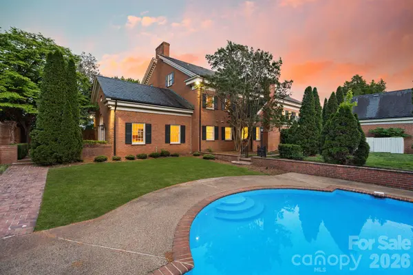 1486 Knolls DR #2, Newton, NC 28658