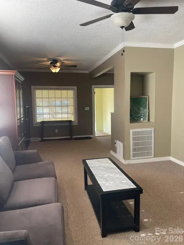 119 Pine ST, Badin, NC 28009